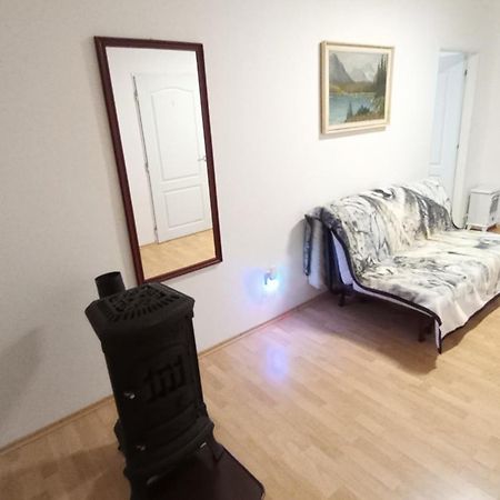 Hannah - Relax Dom Pod Orechom - 2I Rodinne Studio So Zdielanou Kuchynou Travnica Ngoại thất bức ảnh