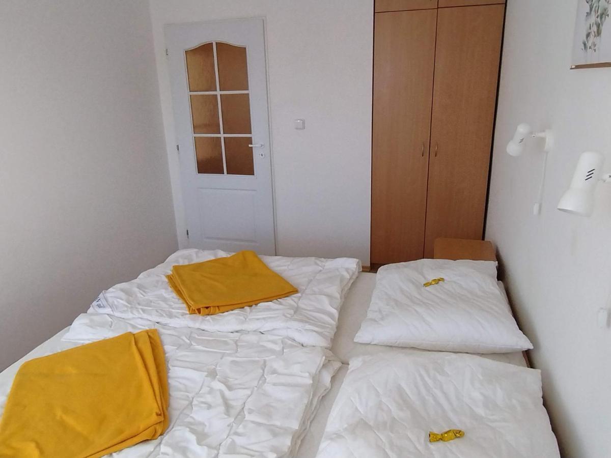 Hannah - Relax Dom Pod Orechom - 2I Rodinne Studio So Zdielanou Kuchynou Travnica Ngoại thất bức ảnh